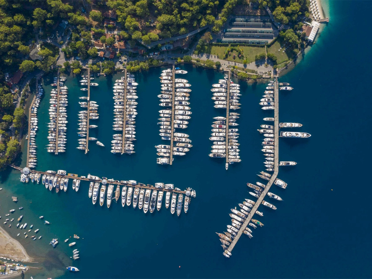Asmira Marine Kuşadası