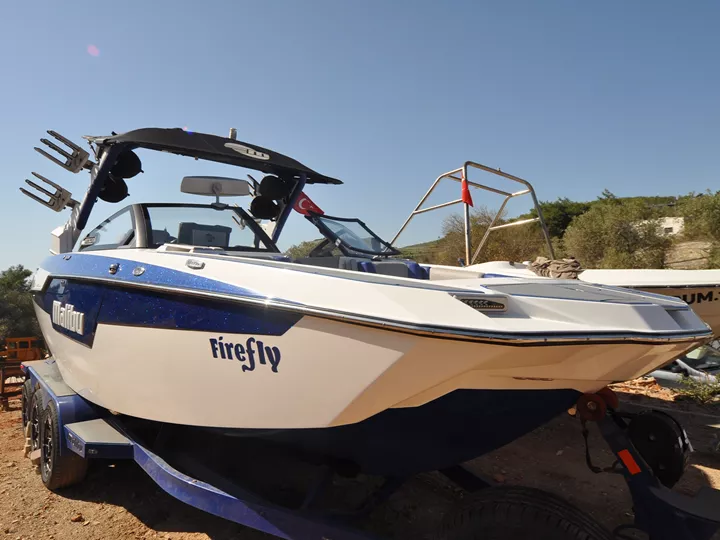 Malibu M240